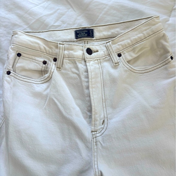 Abercrombie & Fitch Ankle Straight Jeans - Picture 3 of 4